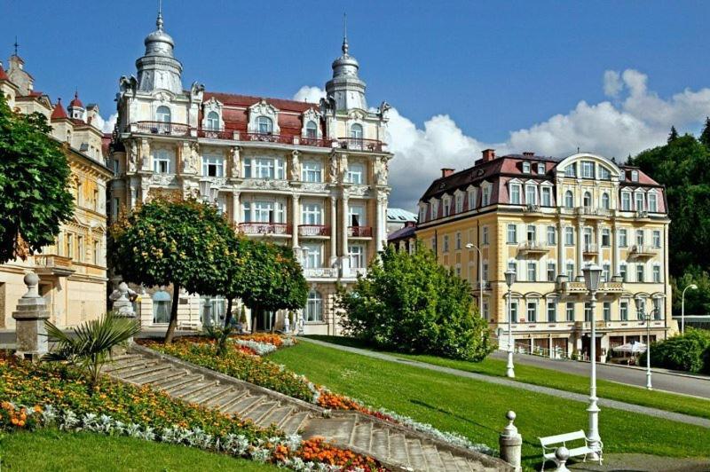 Anzio Apartments Mariánské Lázně المظهر الخارجي الصورة